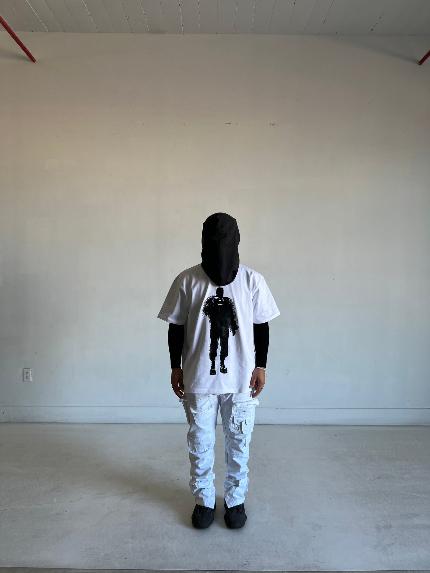 DONDA T White